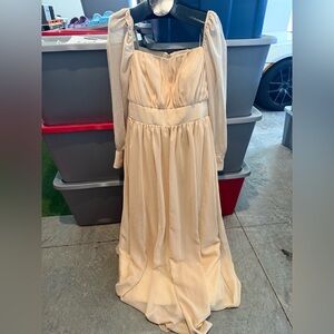 Elegant Cream Long Sleeve Dress p30